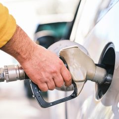 Preço dos combustíveis dispara em Portugal e diesel bate recorde: protestos tomam conta das estradas