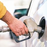 Preço dos combustíveis dispara em Portugal e diesel bate recorde: protestos tomam conta das estradas